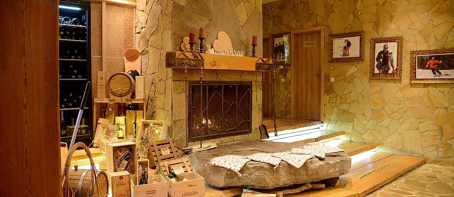"Альпен Клаб" гостиничный комплекс 4*